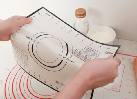 Thick Silicone Baking Mat – Non-Slip & Durable